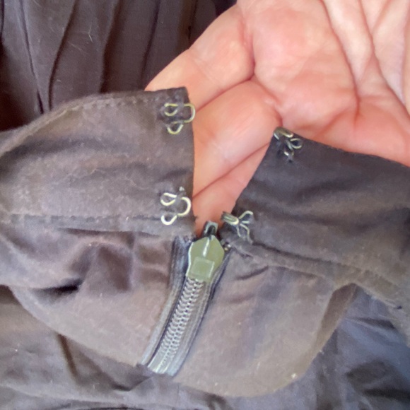 BLACK COTTON SKIRT SIZE S | WHITE EMBROIDERED ROSES BUTTERFLIES | WHIMSY CORE - Picture 7 of 8